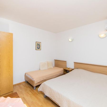 גראדאץ Apartments Slavena מראה חיצוני תמונה