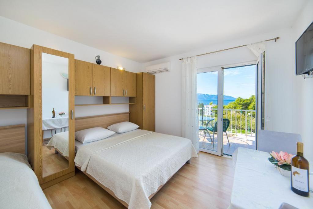 גראדאץ Apartments Slavena מראה חיצוני תמונה
