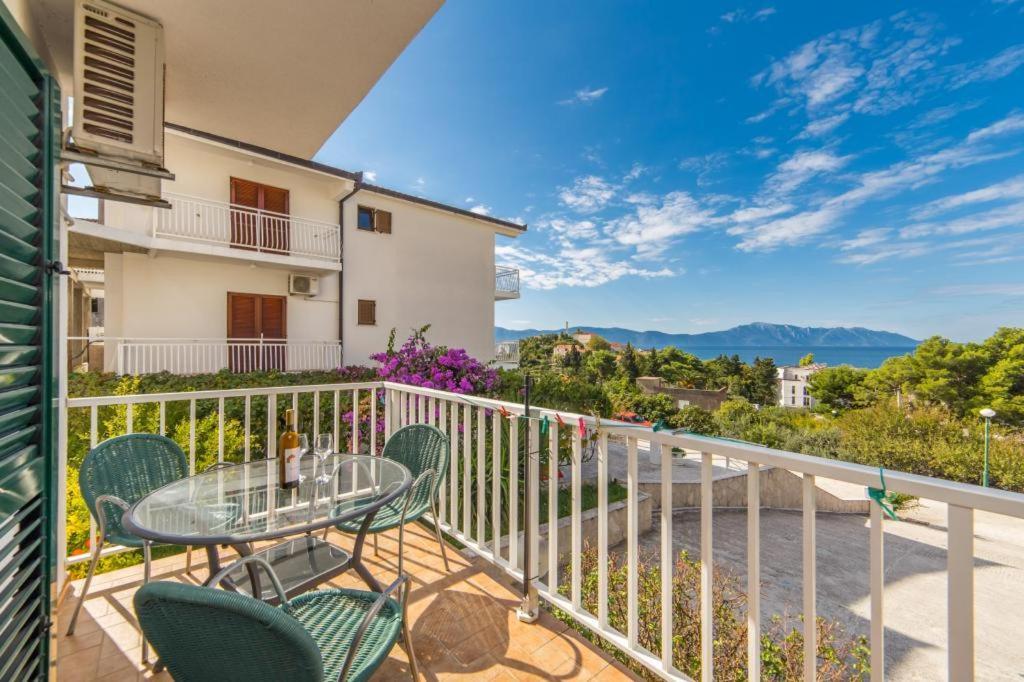 גראדאץ Apartments Slavena מראה חיצוני תמונה